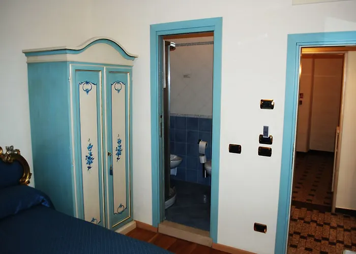 Vecellio Lagoon View Hotel 3*