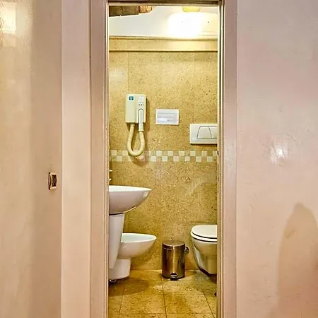 Vecellio On The Lagoon فندق البندقية