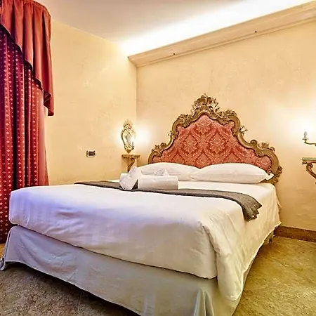 Vecellio On The Lagoon البندقية