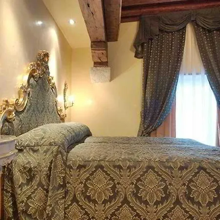 Hotel Hotel Vecellio Venice On The Lagoon 3*