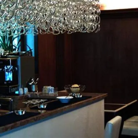 فندق Vecellio On The Lagoon 3*