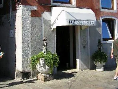 Hotel Vecellio Venice On The Lagoon 3*