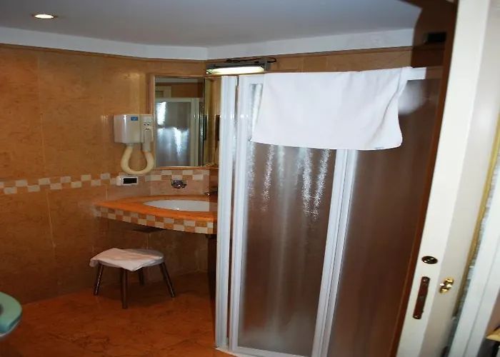 Vecellio Lagoon View 3*