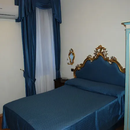 Otel Vecellio Lagoon View Venedik